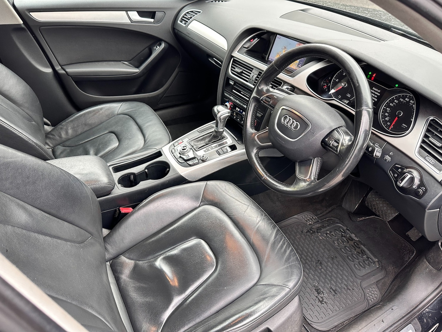 Used Audi A4 2013 for sale - 77702931: Photo 11