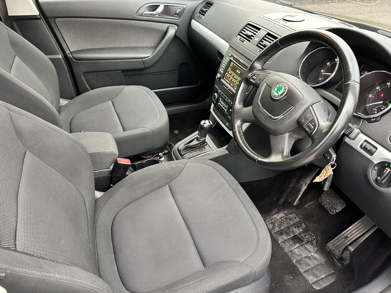 Used Skoda Yeti 2013 for sale - 77315776: Photo 11