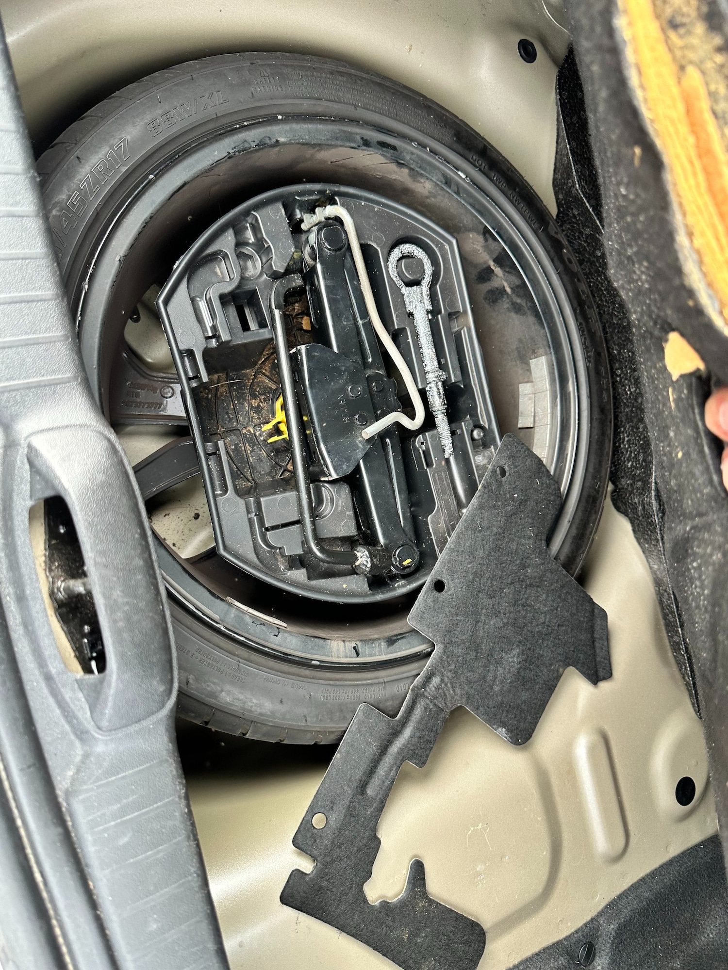 Used Peugeot 208 2014 for sale - 76497704: Photo 15