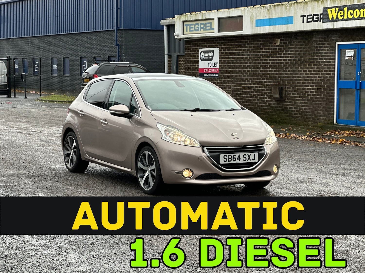 Used Peugeot 208 2014 for sale - 76497704: Photo 3