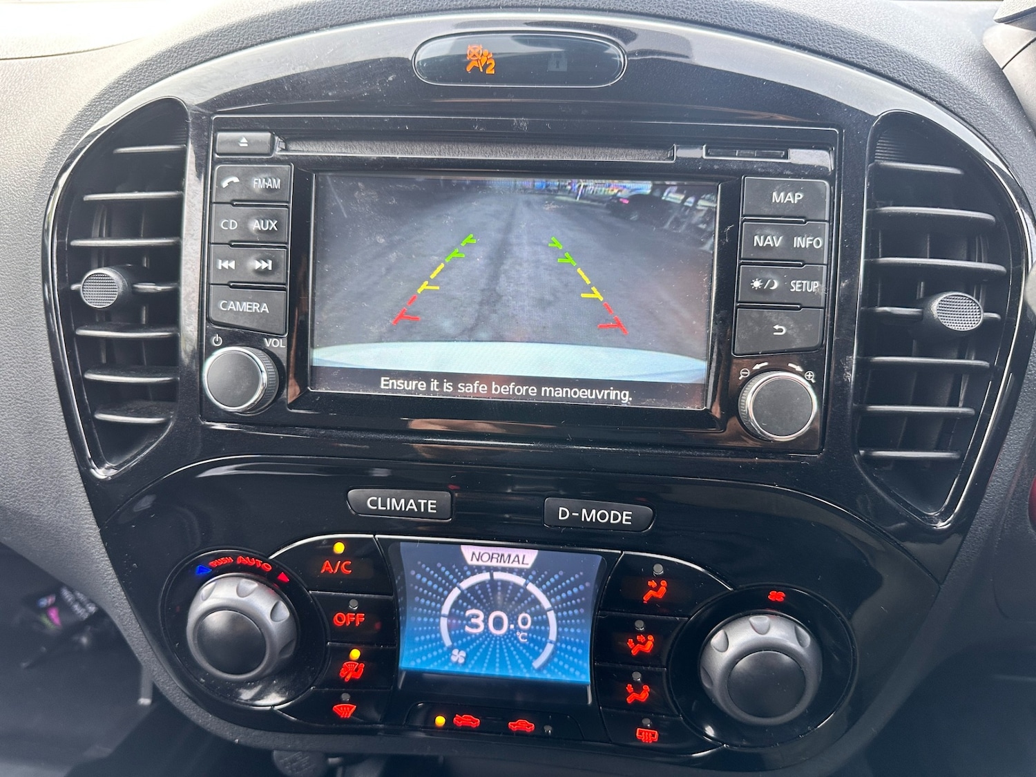 Used Nissan Juke 2013 for sale - 77314537: Photo 17