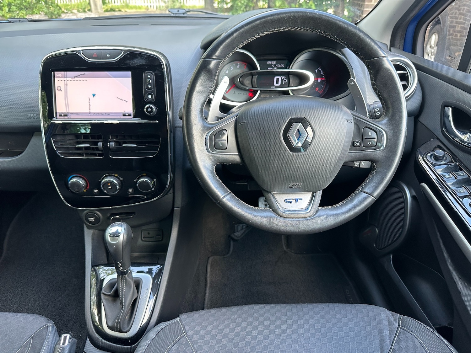 Used Renault Clio 2014 for sale - 77560469: Photo 10