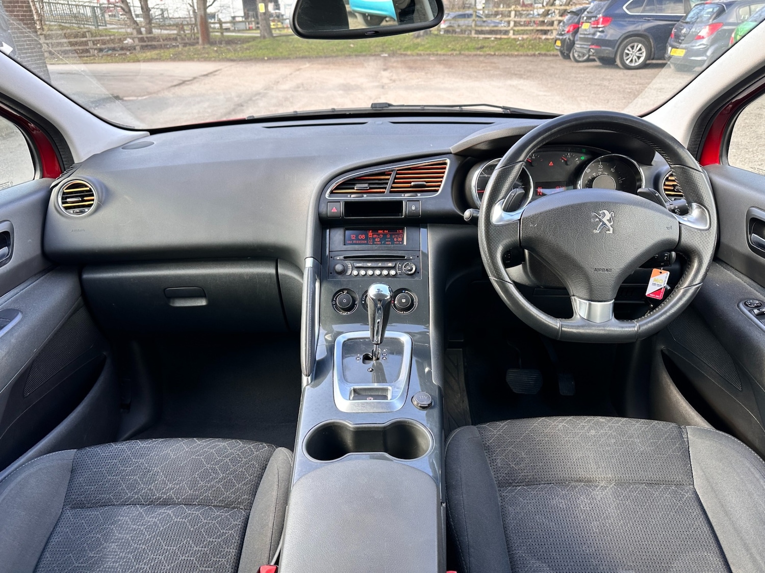 Used Peugeot 3008 2014 for sale - 77766582: Photo 10