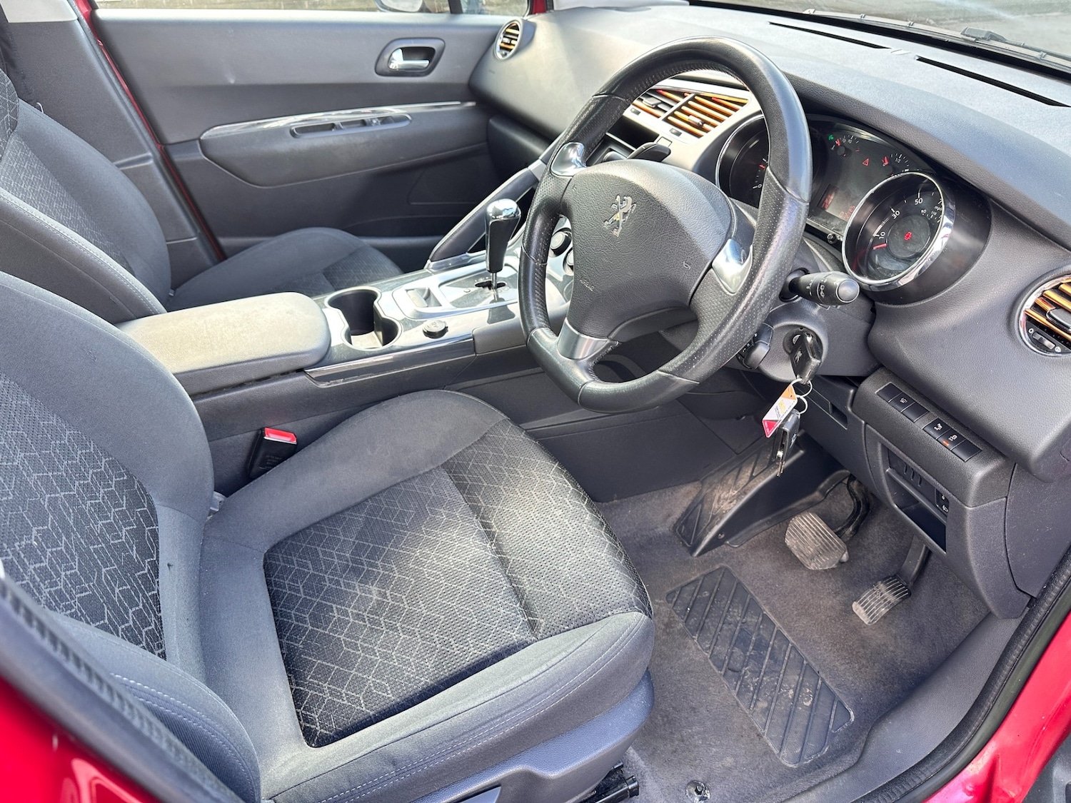 Used Peugeot 3008 2014 for sale - 77766582: Photo 11