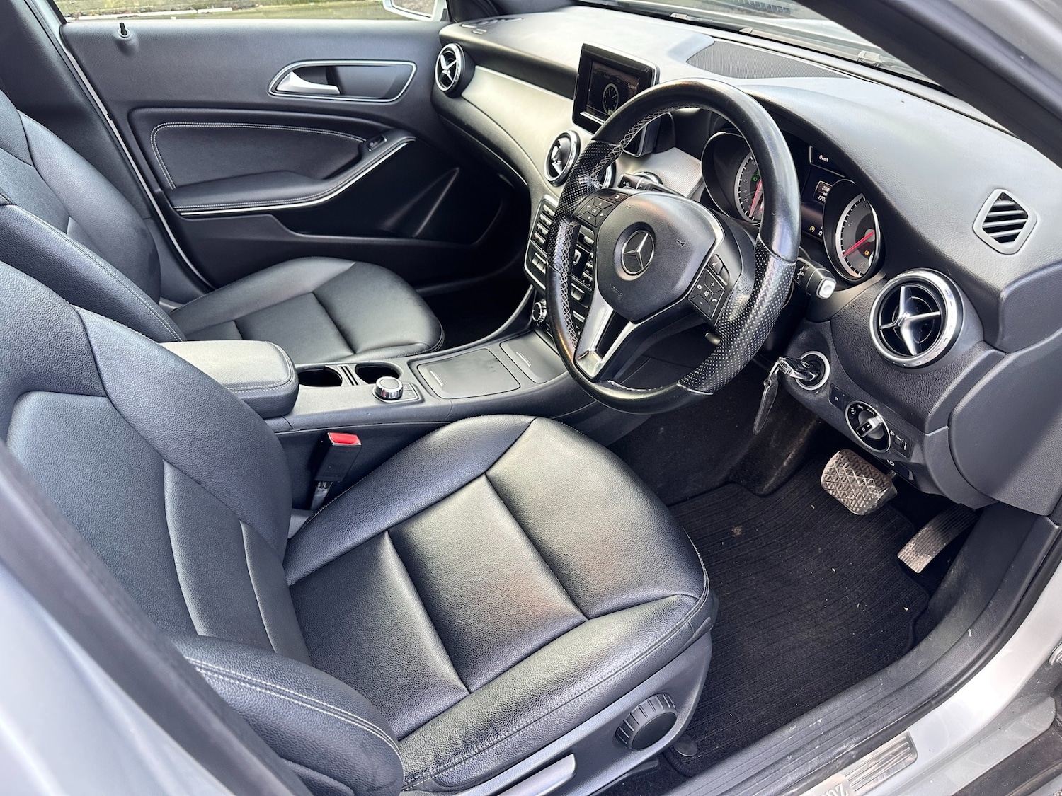 Used Mercedes-Benz GLA 2015 for sale - 76969833: Photo 11