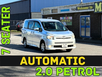 Used Toyota Voxy 2022 for sale - 78385390: Photo