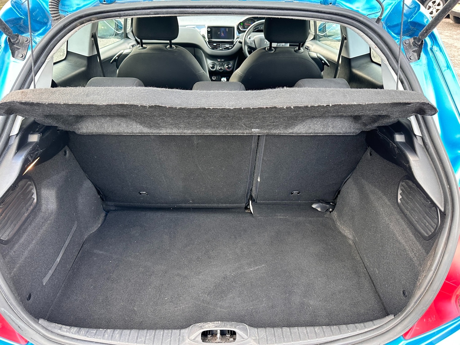 Used Peugeot 208 2013 for sale - 77426212: Photo 14