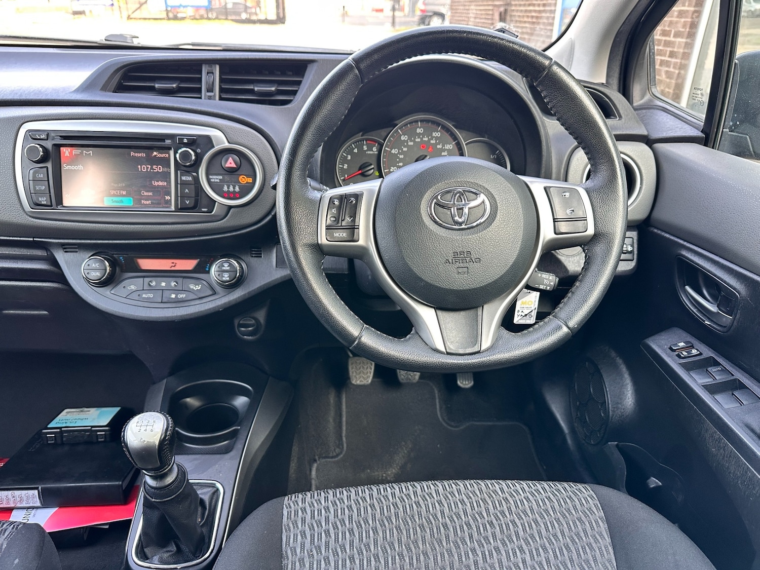 Used Toyota Yaris 2014 for sale - 77994989: Photo 12