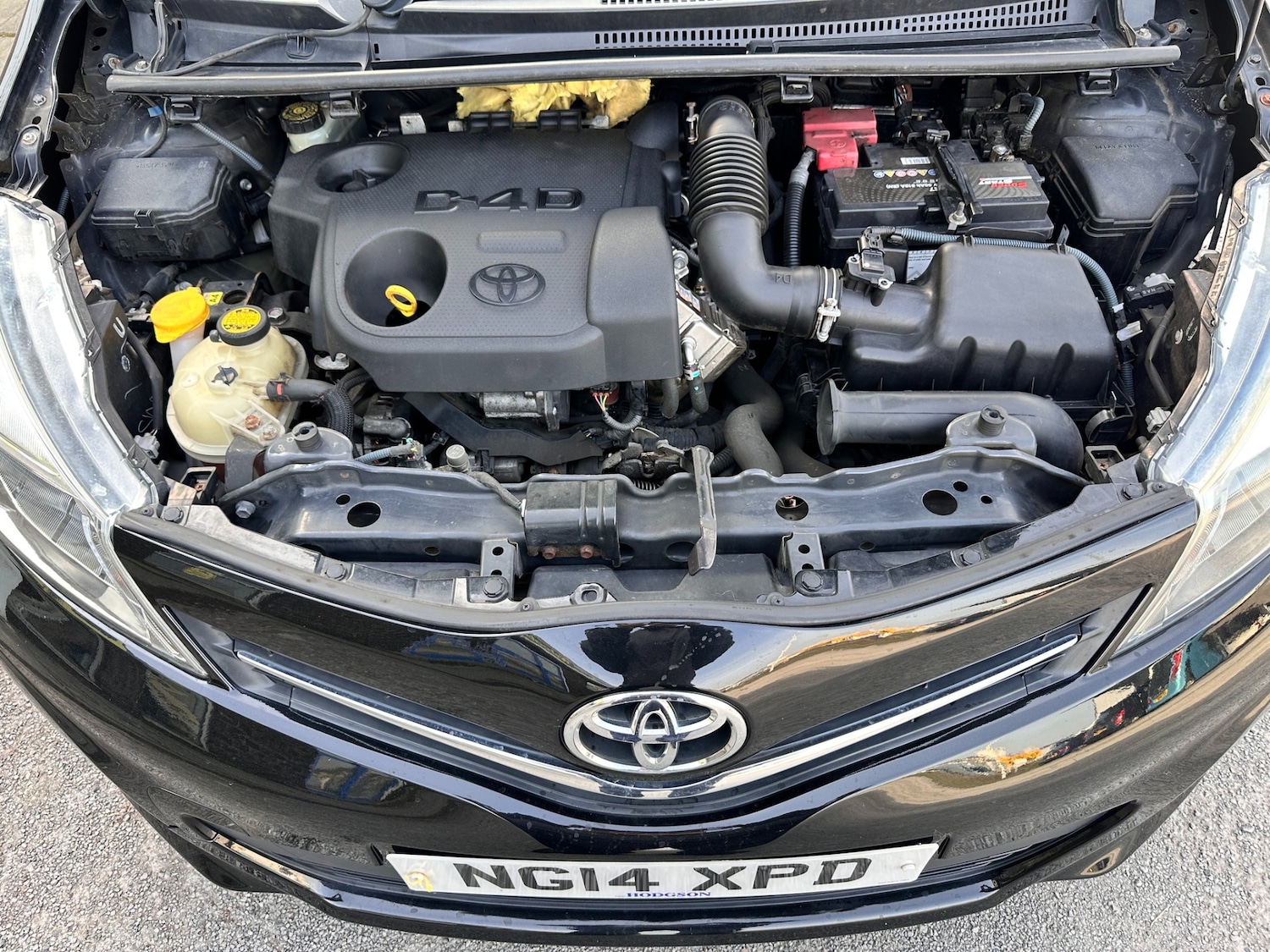 Used Toyota Yaris 2014 for sale - 77994989: Photo 16