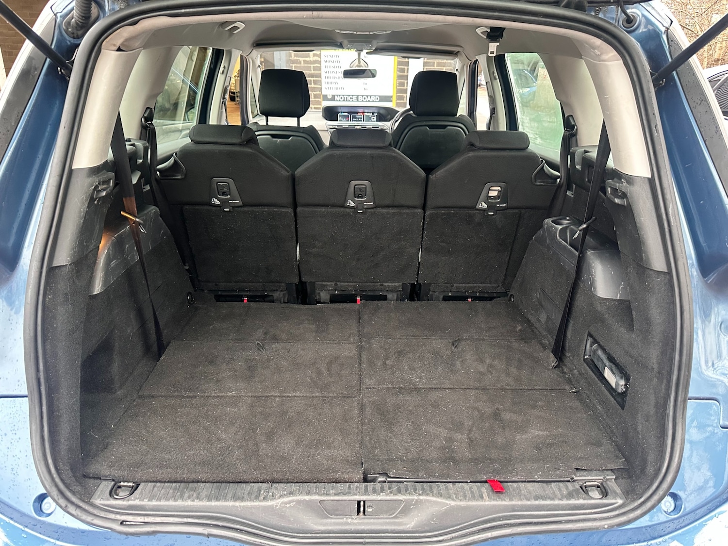 Used Citroen C4 Grand Picasso 2016 for sale - 76749877: Photo 17