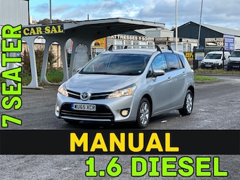 Used Toyota Verso 2015 for sale - 76478009: Photo