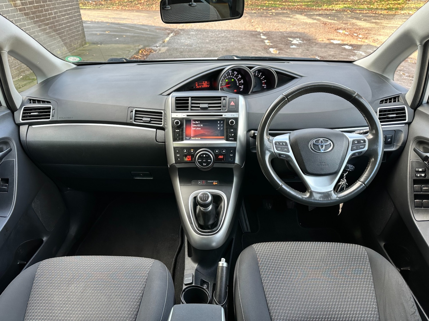 Used Toyota Verso 2015 for sale - 76478009: Photo 9