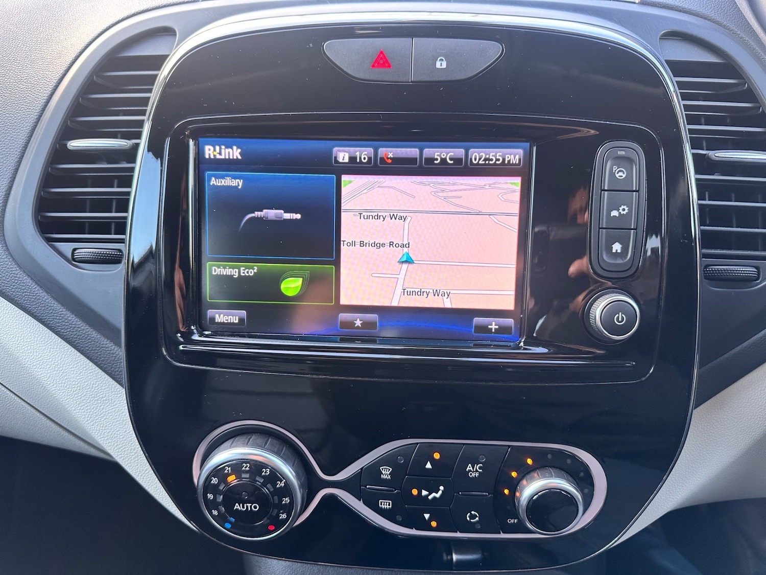 Used Renault Captur 2017 for sale - 76625684: Photo 16