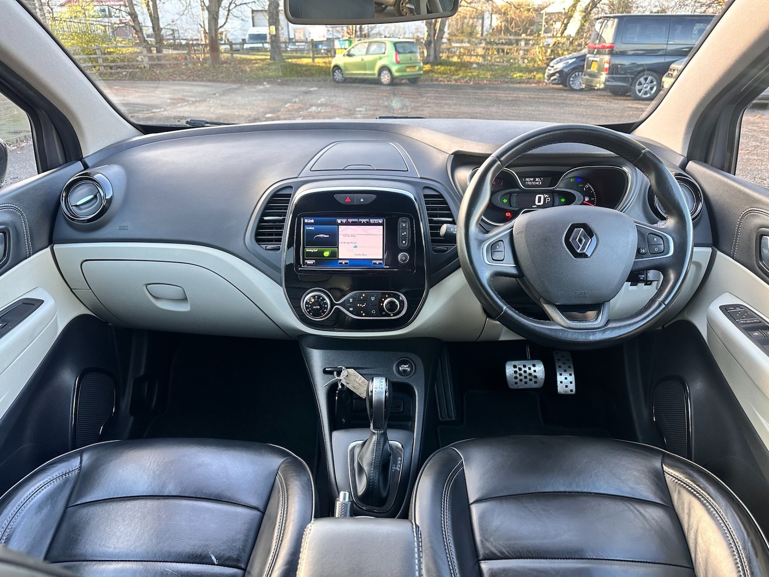 Used Renault Captur 2017 for sale - 76625684: Photo 9