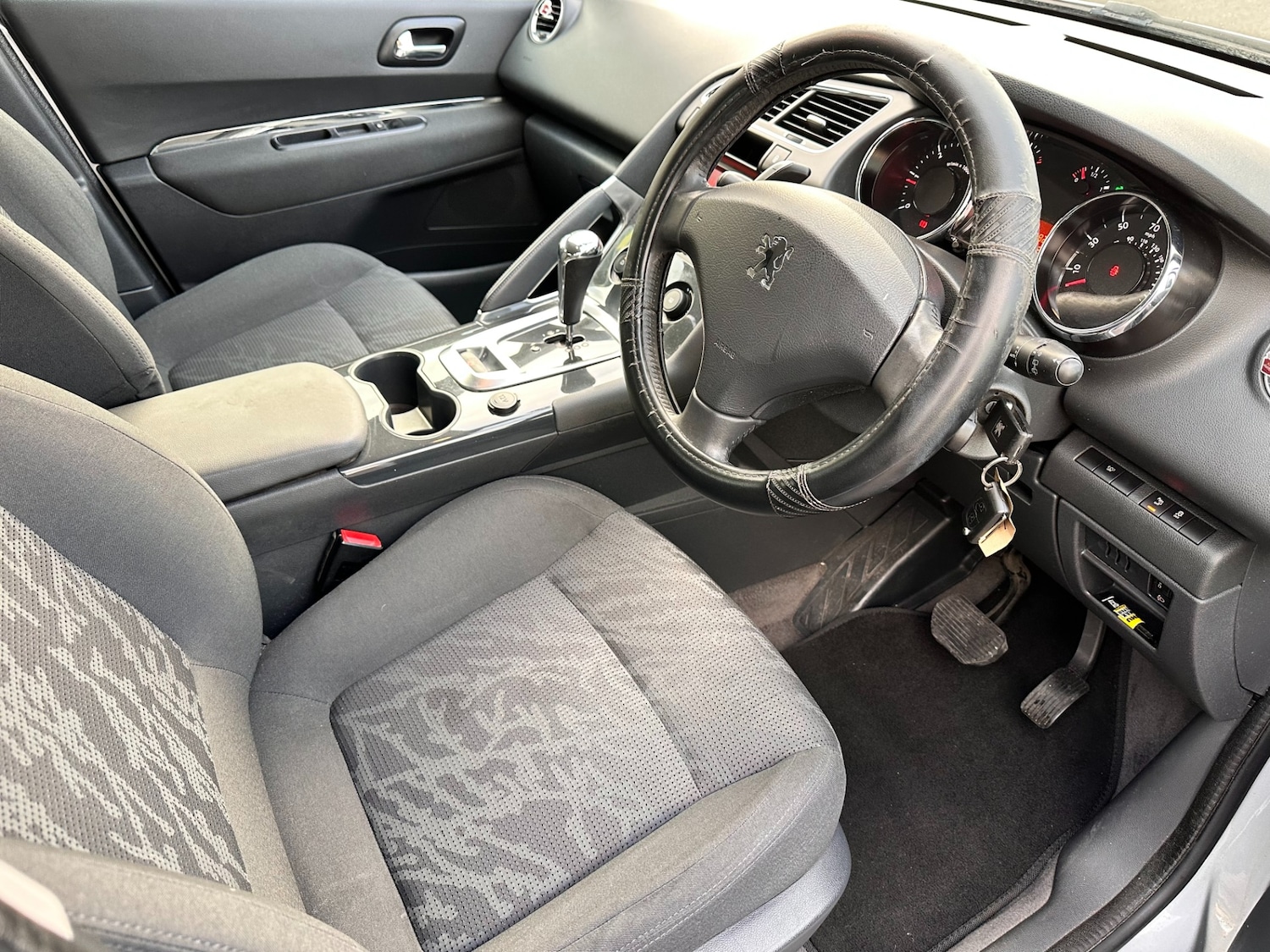 Used Peugeot 3008 2013 for sale - 76699759: Photo 11