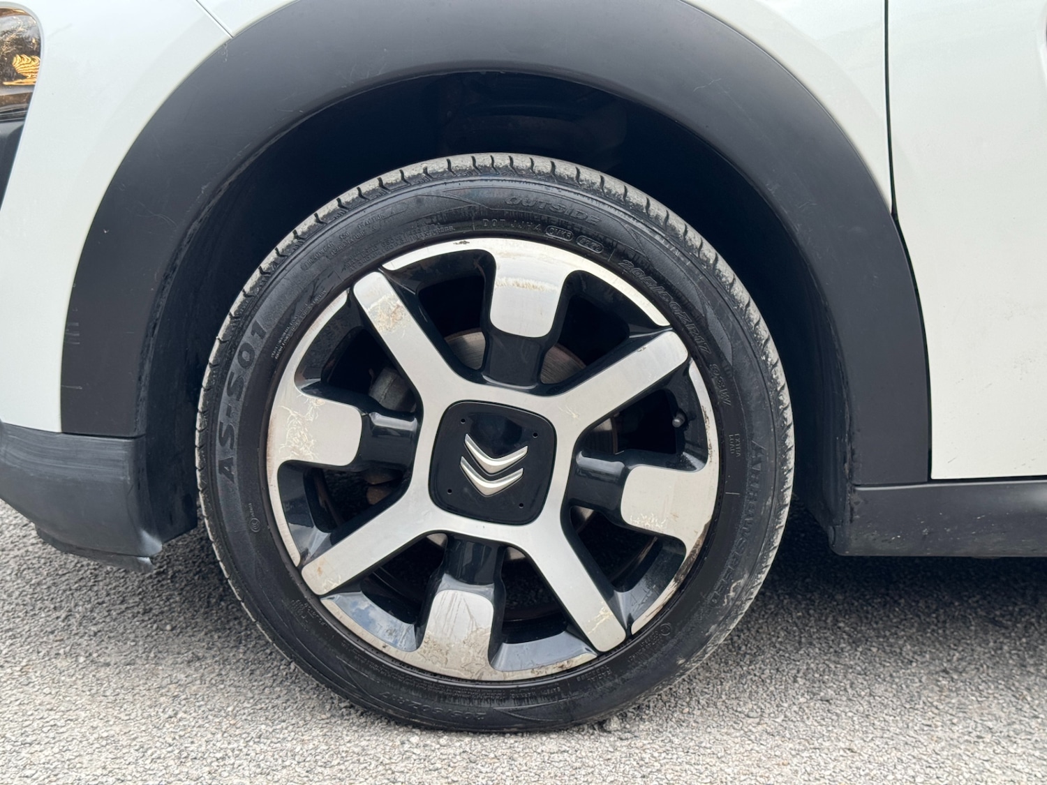 Used Citroen C4 Cactus 2017 for sale - 76171628: Photo 16