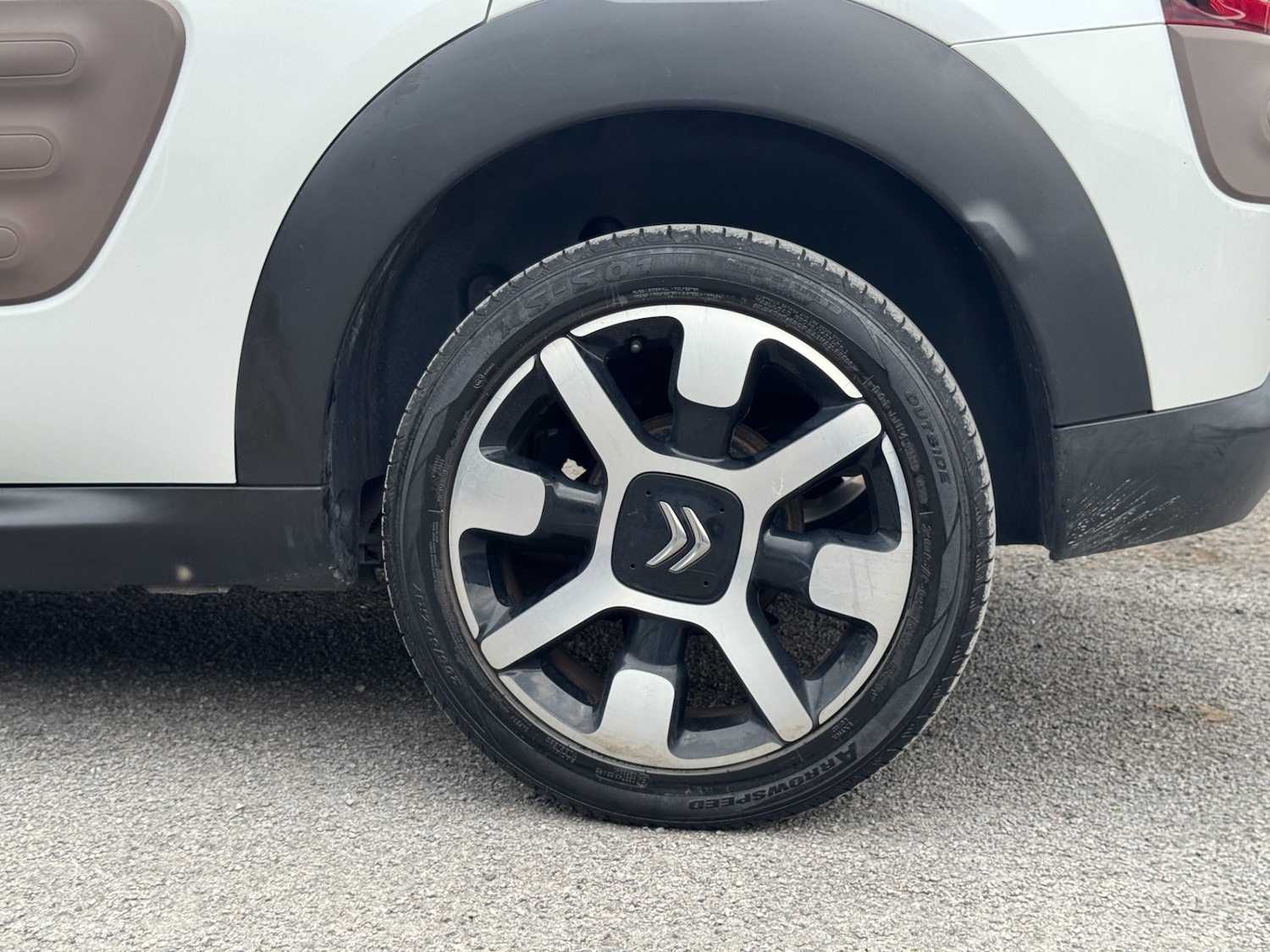 Used Citroen C4 Cactus 2017 for sale - 76171628: Photo 18