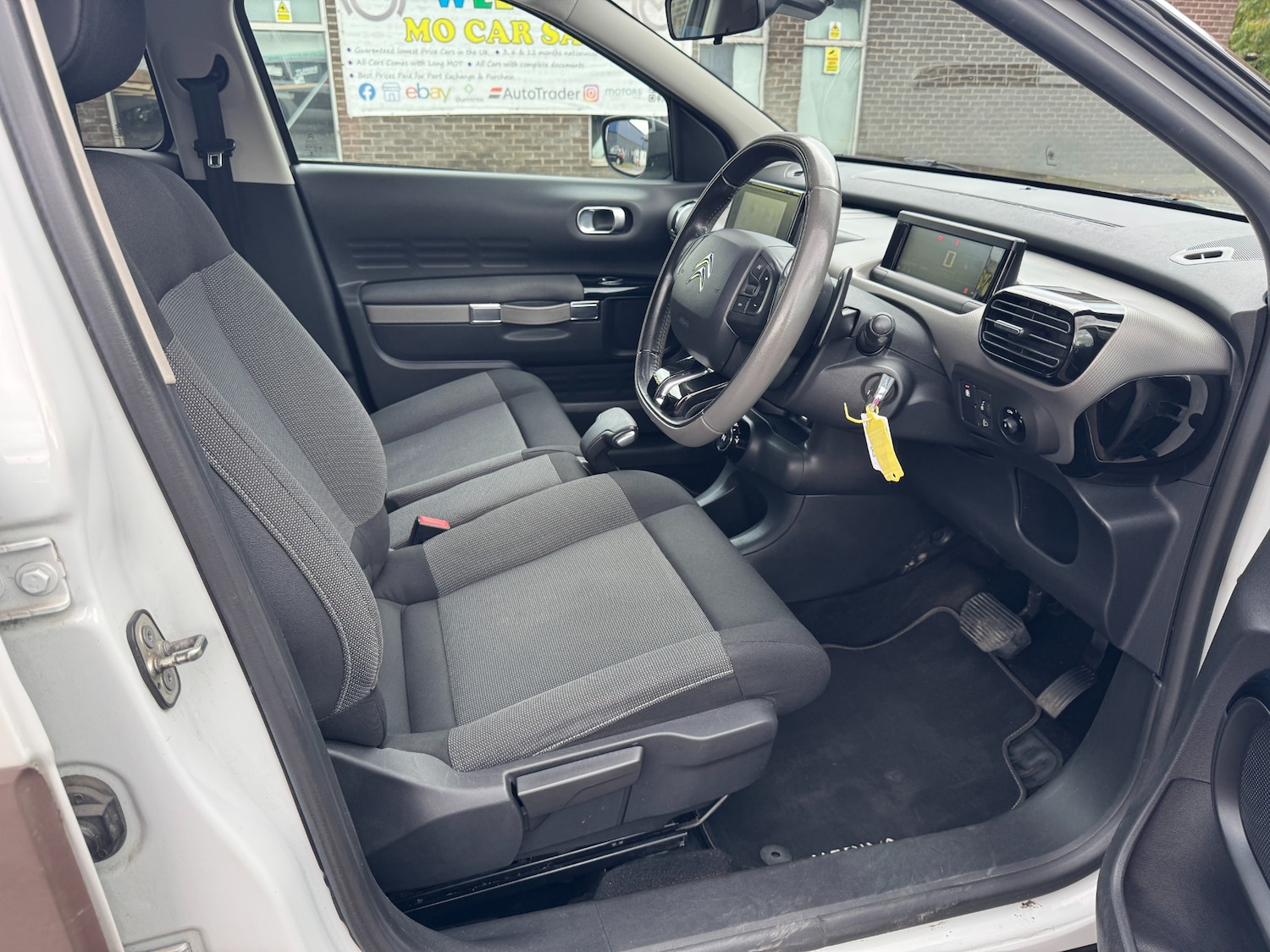 Used Citroen C4 Cactus 2017 for sale - 76171628: Photo 9