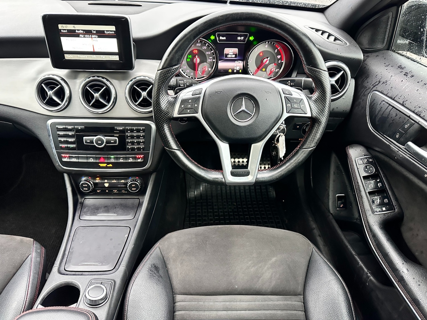 Used Mercedes-Benz GLA 2015 for sale - 77662274: Photo 11