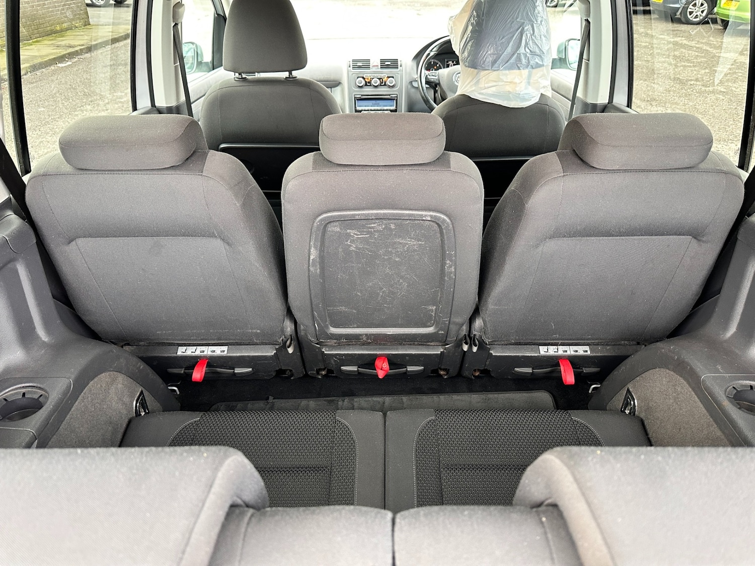 Used Volkswagen Touran 2011 for sale - 77830064: Photo 13