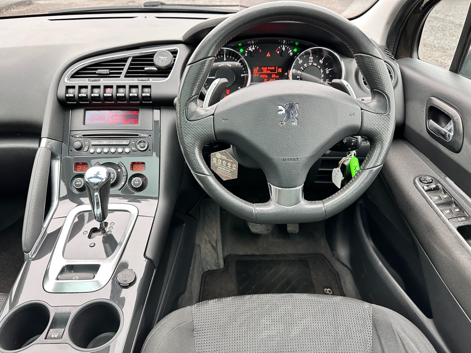 Used Peugeot 3008 2011 for sale - 77265858: Photo 10