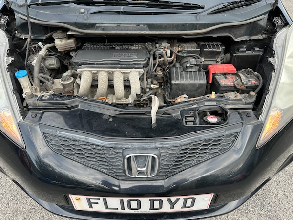 Used Honda Jazz 2010 for sale - 76212122: Photo 14