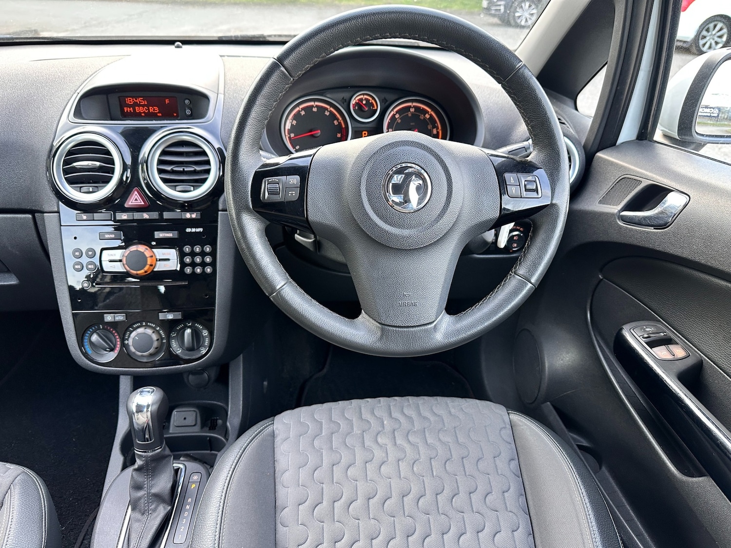 Used Vauxhall Corsa 2014 for sale - 78215781: Photo 11