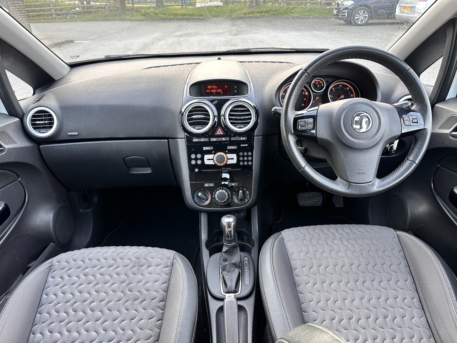 Used Vauxhall Corsa 2014 for sale - 78215781: Photo 9