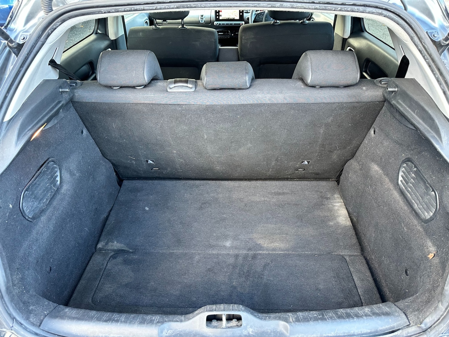 Used Citroen C4 Cactus 2016 for sale - 76364018: Photo 12