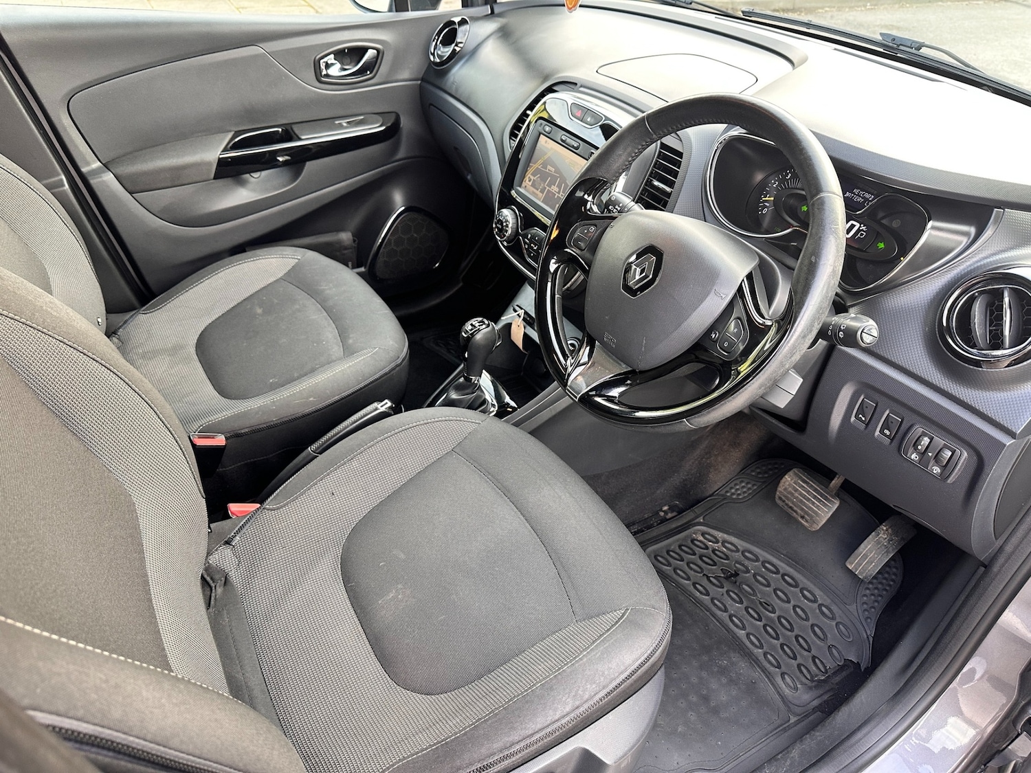 Used Renault Captur 2015 for sale - 78159476: Photo 10