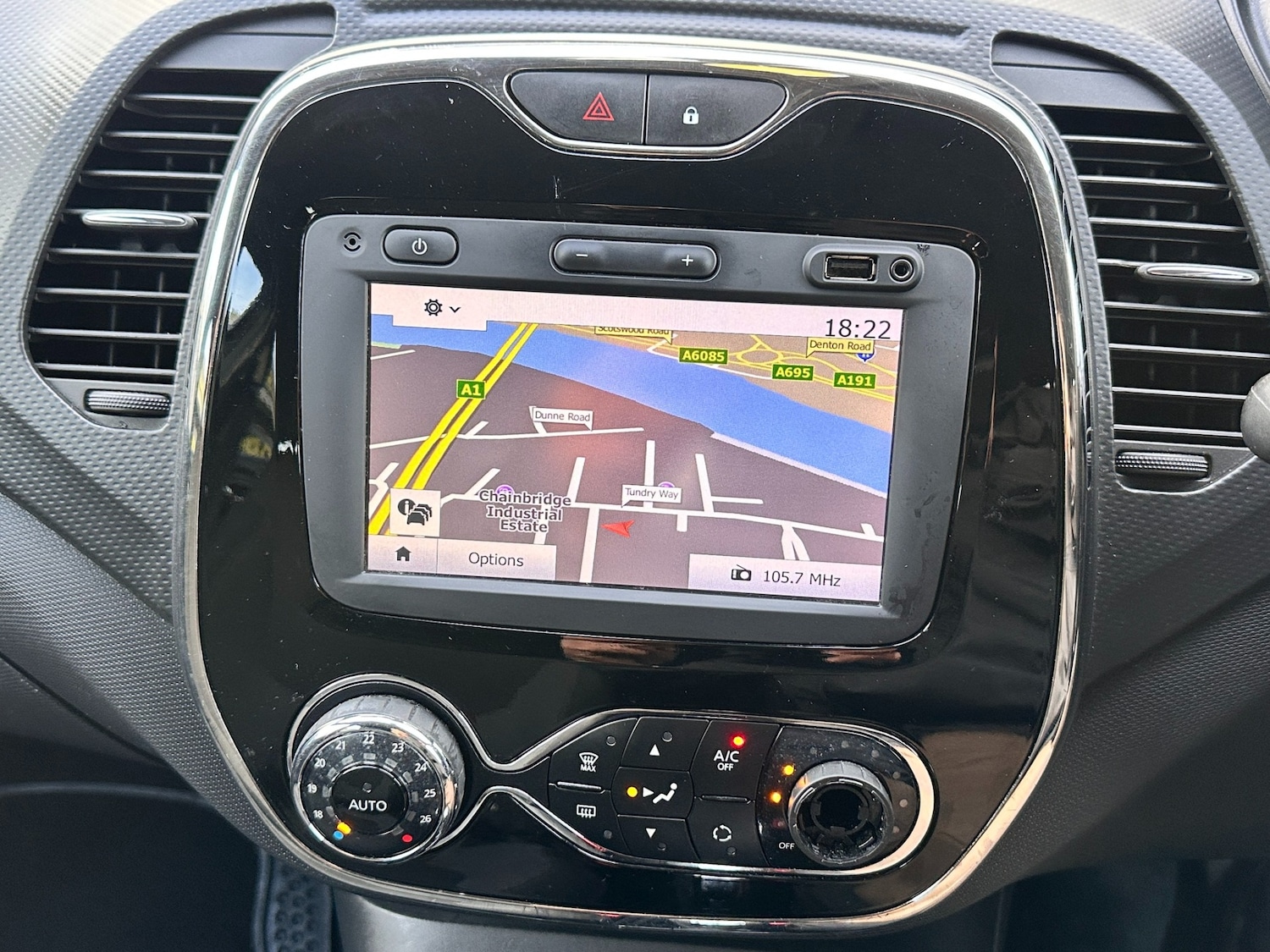 Used Renault Captur 2015 for sale - 78159476: Photo 16