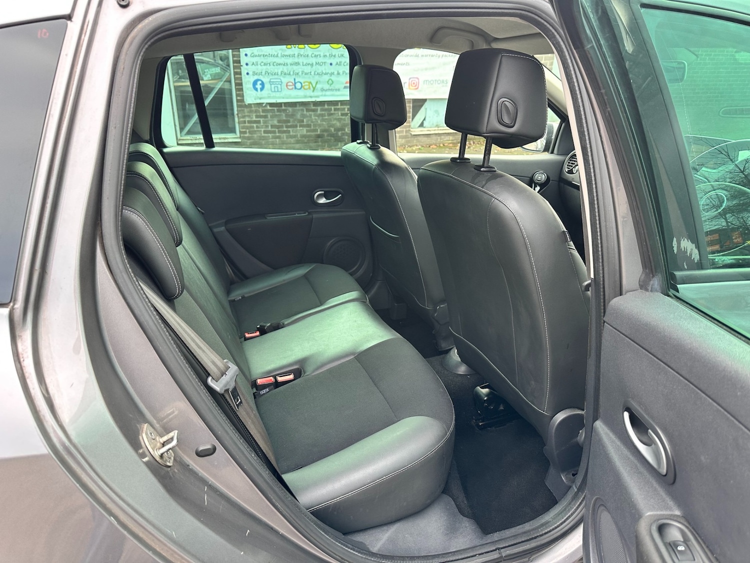 Used Renault Clio 2012 for sale - 76893087: Photo 12