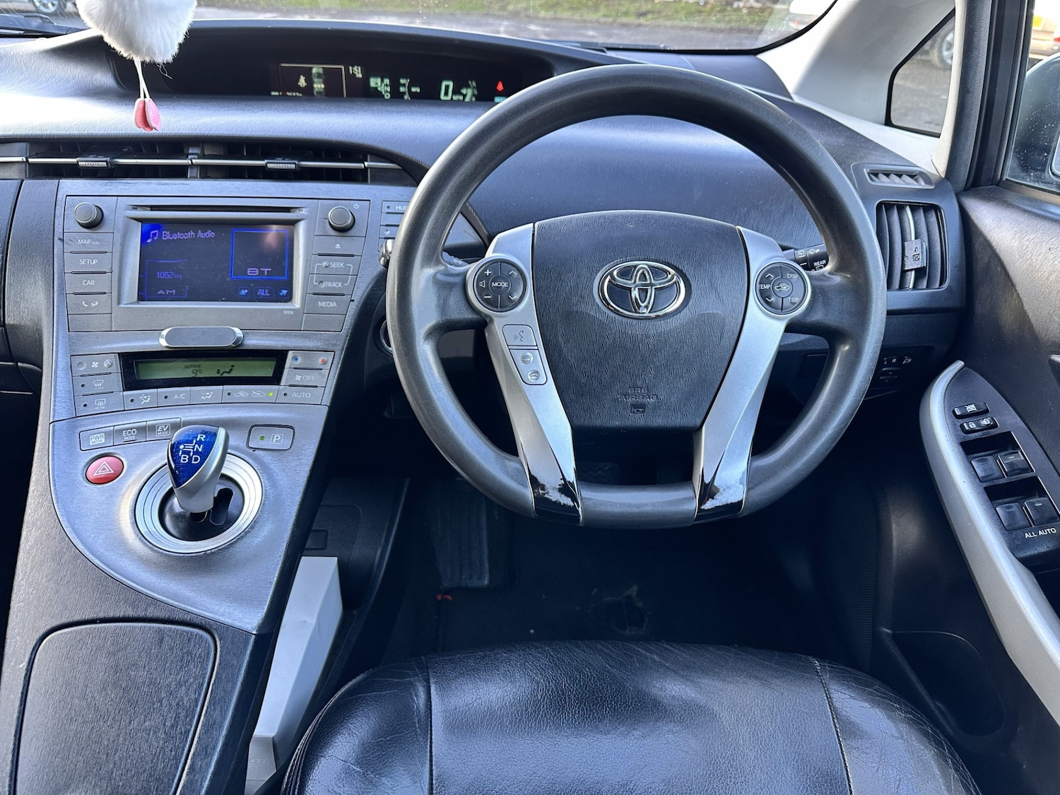 Used Toyota Prius 2014 for sale - 76899714: Photo 10