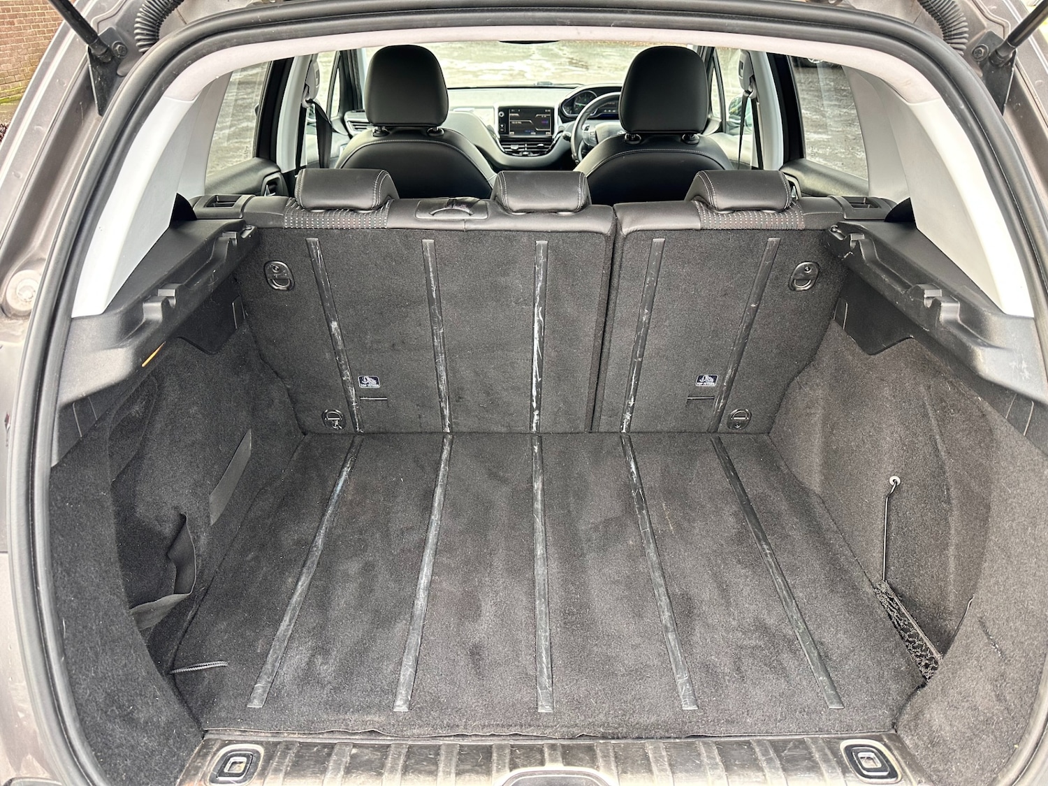 Used Peugeot 2008 2014 for sale - 76700554: Photo 13