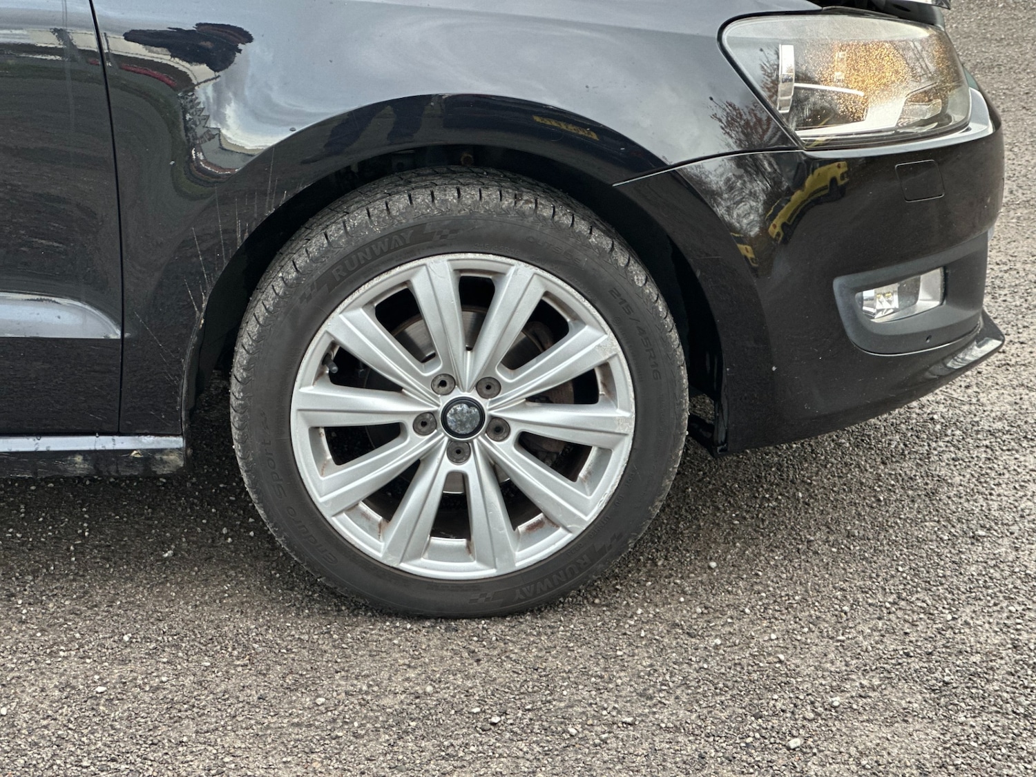 Used Volkswagen Polo 2010 for sale - 76478021: Photo 16