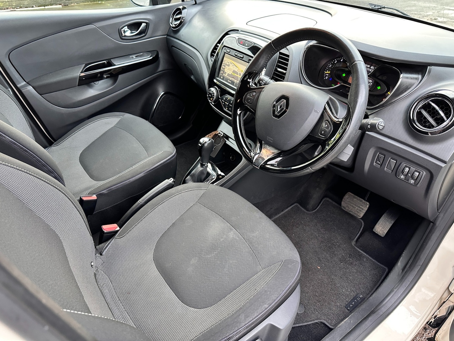 Used Renault Captur 2014 for sale - 77160019: Photo 11