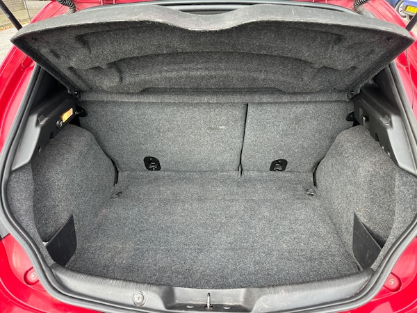 Used Alfa Romeo Giulietta 2012 for sale - 76212124: Photo 13