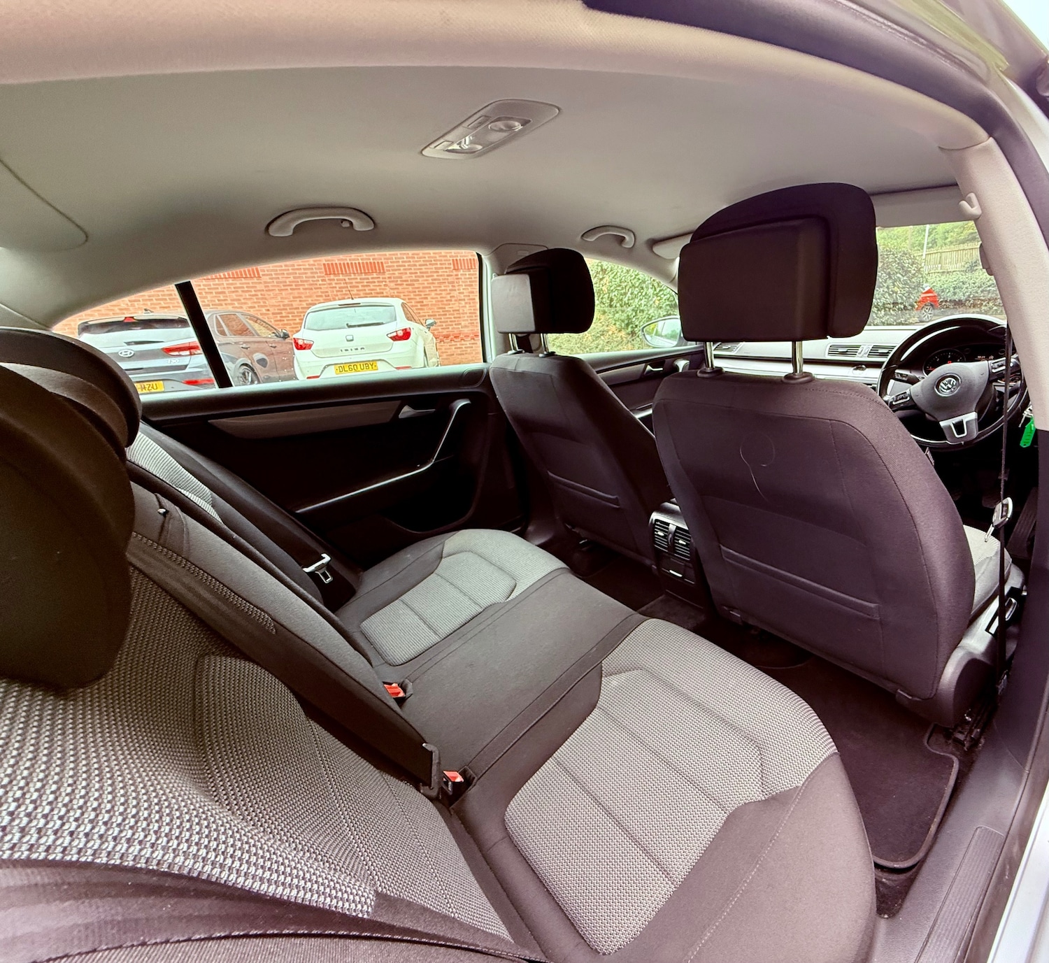 Used Volkswagen Passat 2012 for sale - 76302837: Photo 14