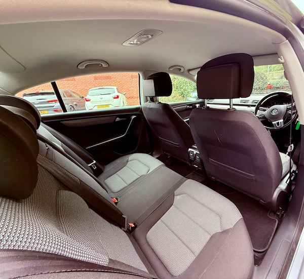 Used Volkswagen Passat 2012 for sale - 76302837: Photo 14