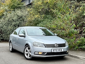 Volkswagen - Passat