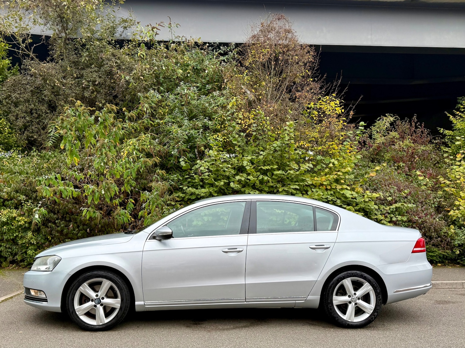 Used Volkswagen Passat 2012 for sale - 76302837: Photo 6