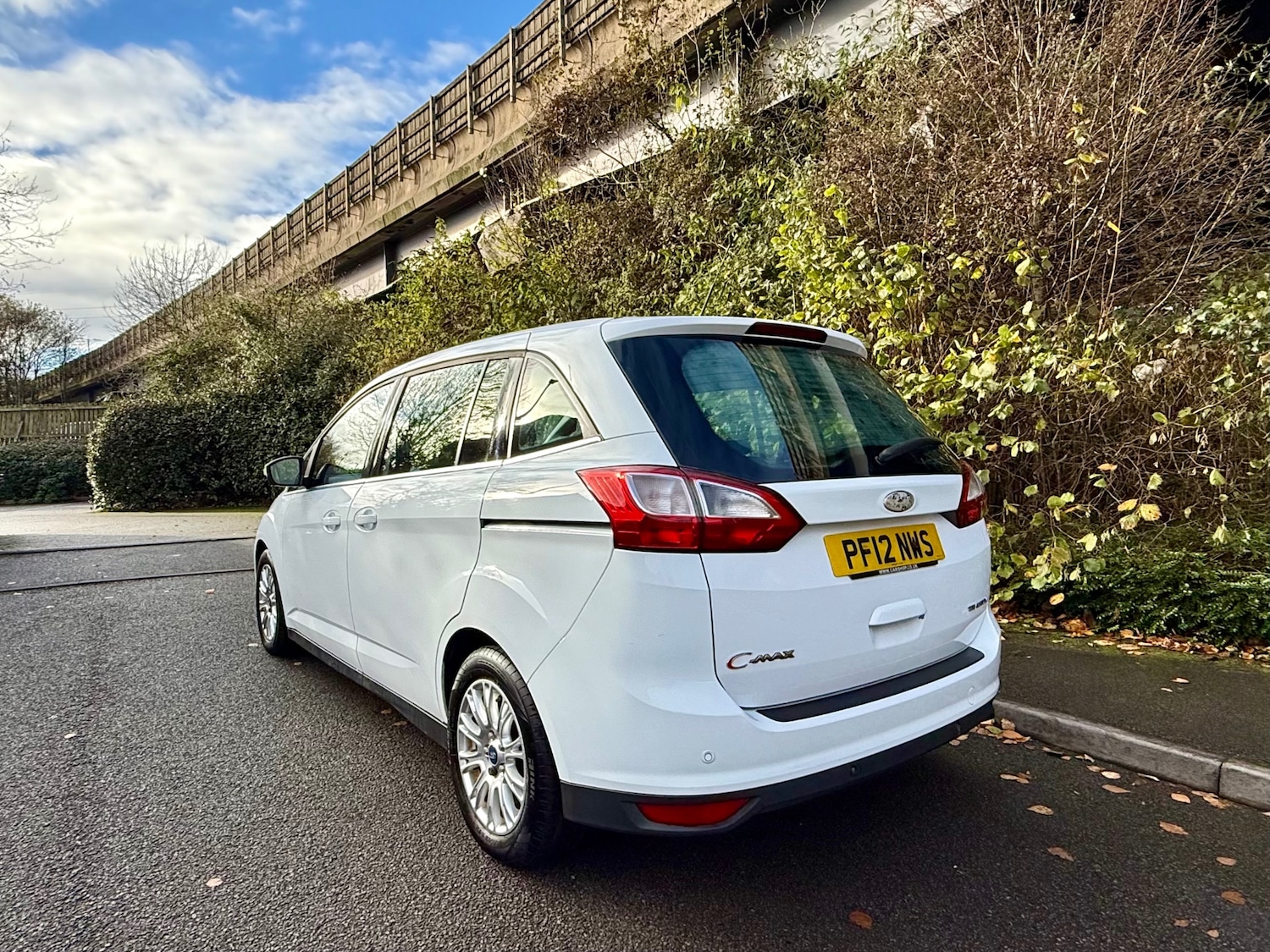 Used Ford Grand C-Max 2012 for sale - 76625690: Photo 5