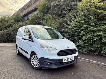 Used Ford Transit Courier 2015 for sale - 76000003: Photo