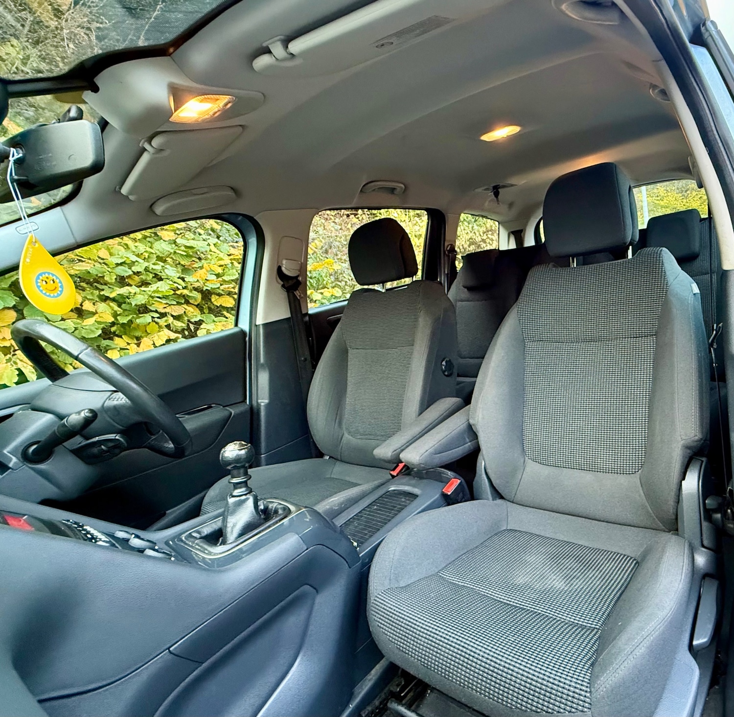 Used Peugeot 5008 2012 for sale - 76507305: Photo 12