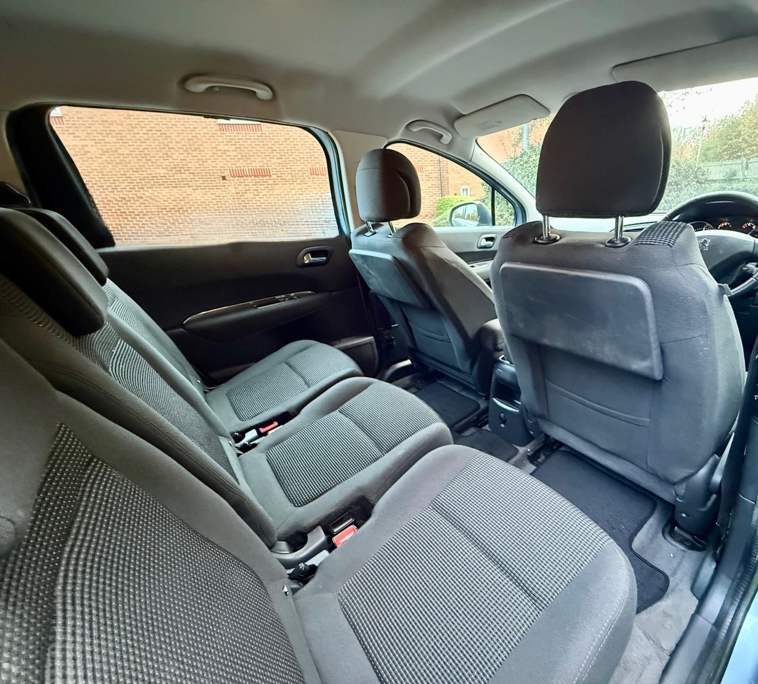 Used Peugeot 5008 2012 for sale - 76507305: Photo 15