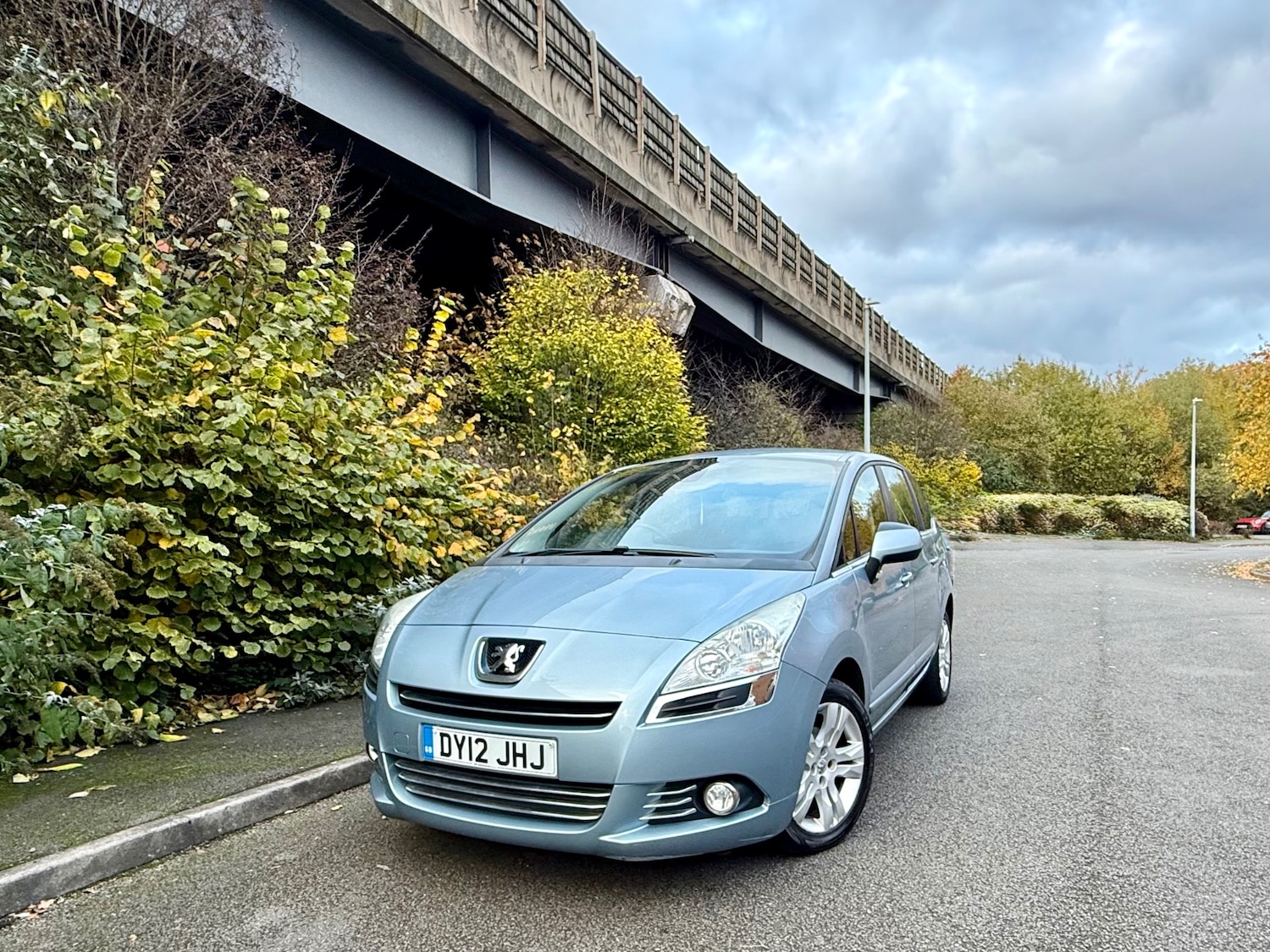 Used Peugeot 5008 2012 for sale - 76507305: Photo 8