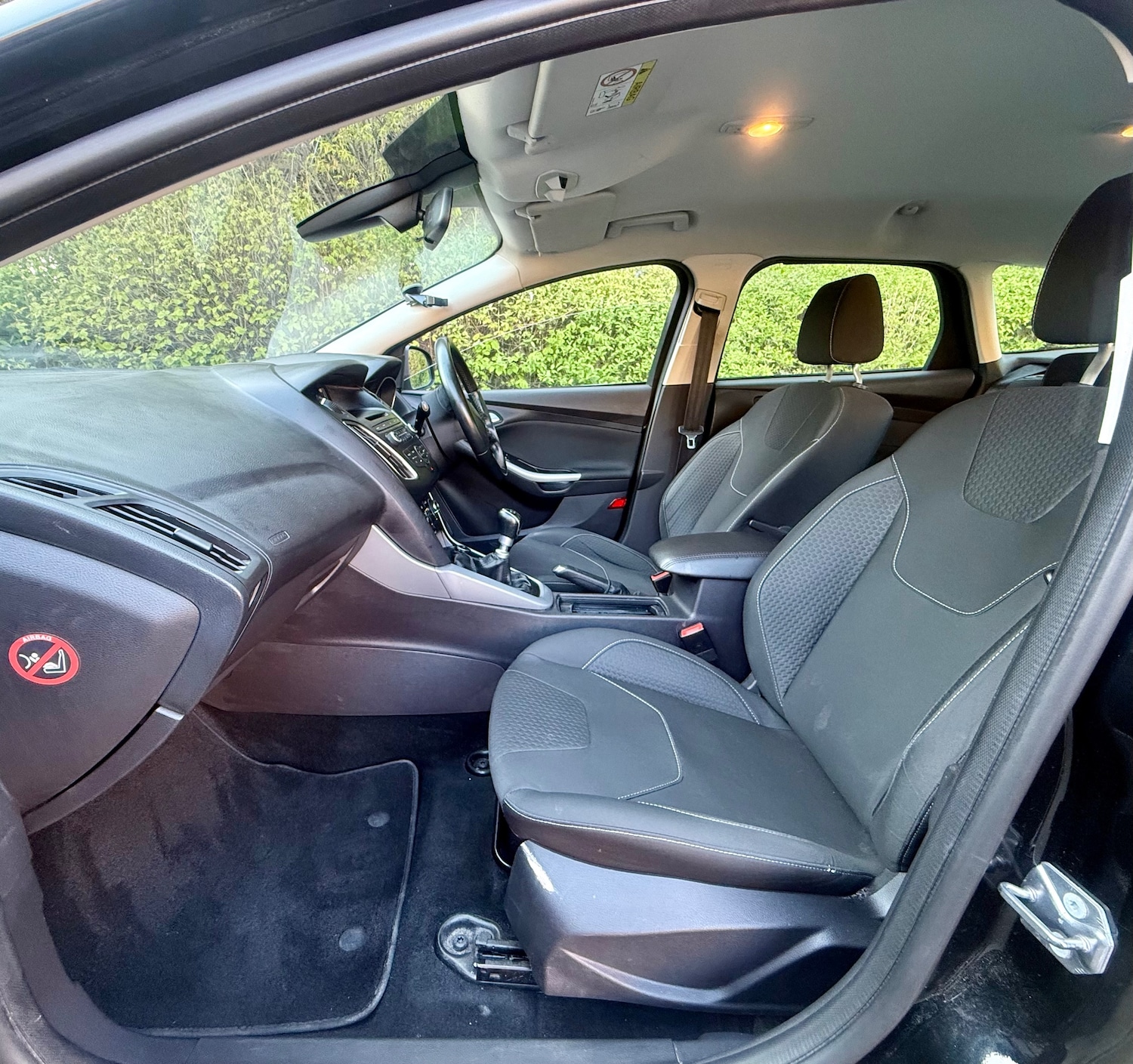 Used Ford Focus 2015 for sale - 76466598: Photo 11