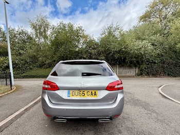 Used Peugeot 308 2015 for sale - 76000018: Photo