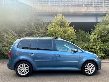 Used Volkswagen Touran 2015 for sale - 79792870: Photo