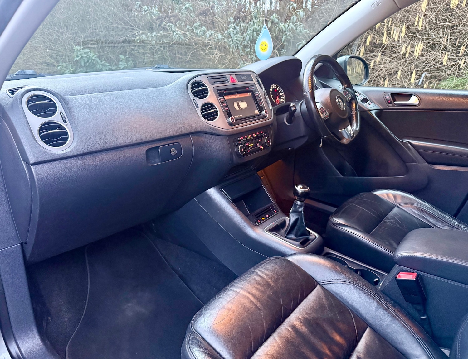 Used Volkswagen Tiguan 2011 for sale - 77493546: Photo 10